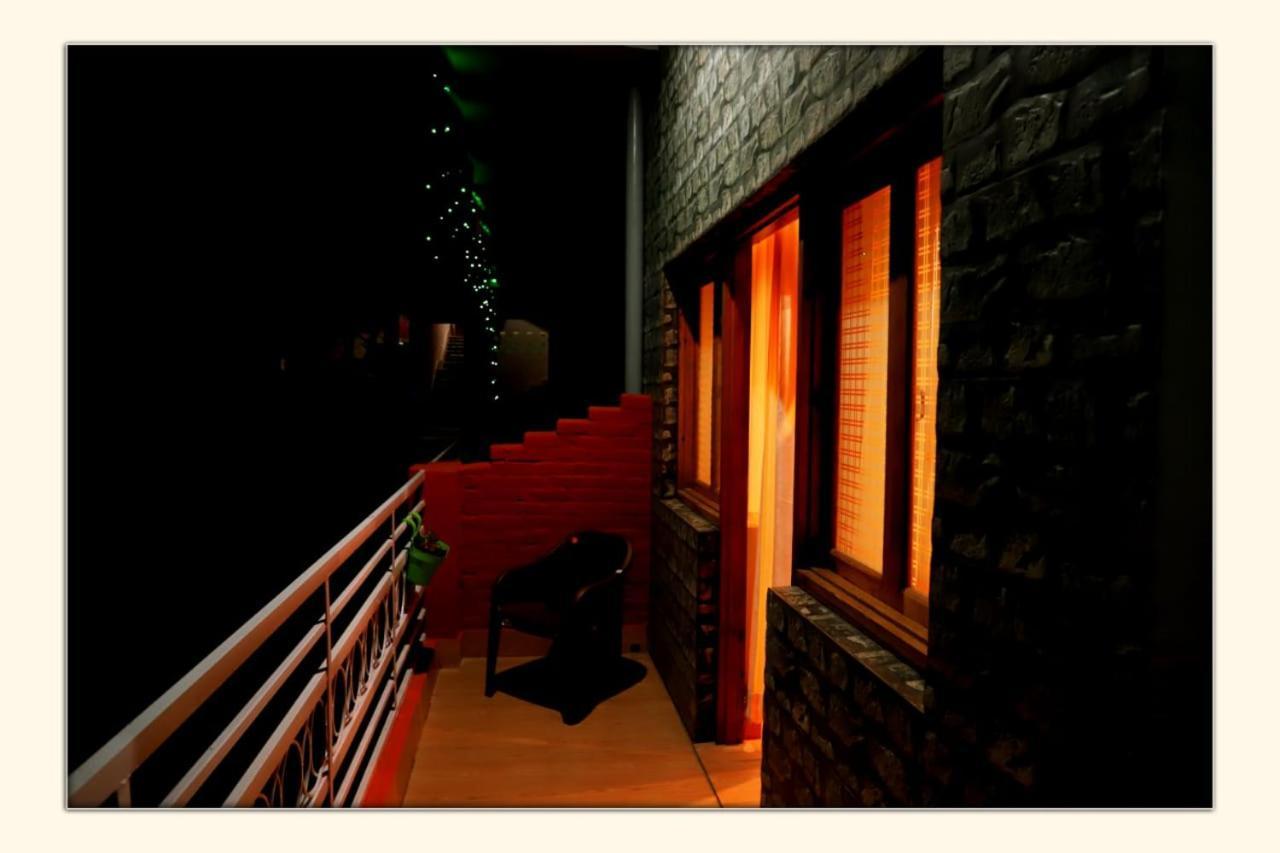 מלון The Ranikhet Continental מראה חיצוני תמונה